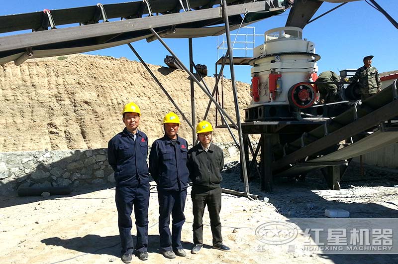 1400圓錐破碎機(jī)型號(hào)參數(shù)，廠(chǎng)家報(bào)價(jià)是多少？